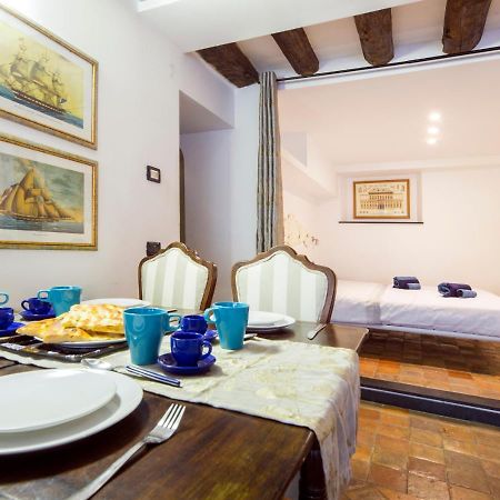 Elegante Loft In Centro Storico Acquario Διαμέρισμα Γένοβα Εξωτερικό φωτογραφία